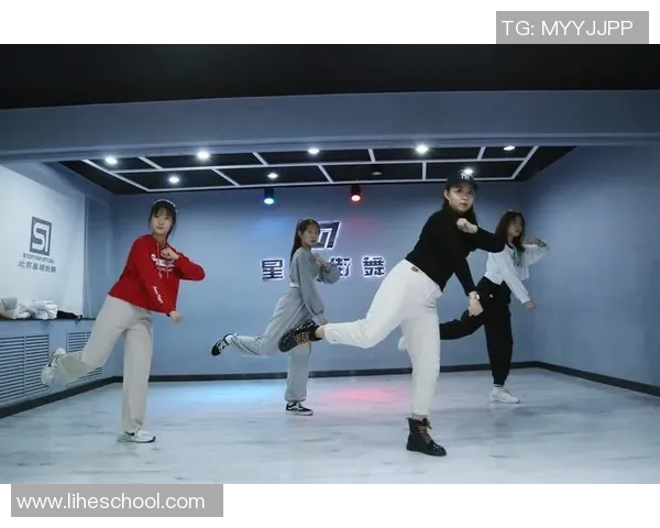 武汉街舞队区域防守战术解析与街舞文化的深度融合探讨